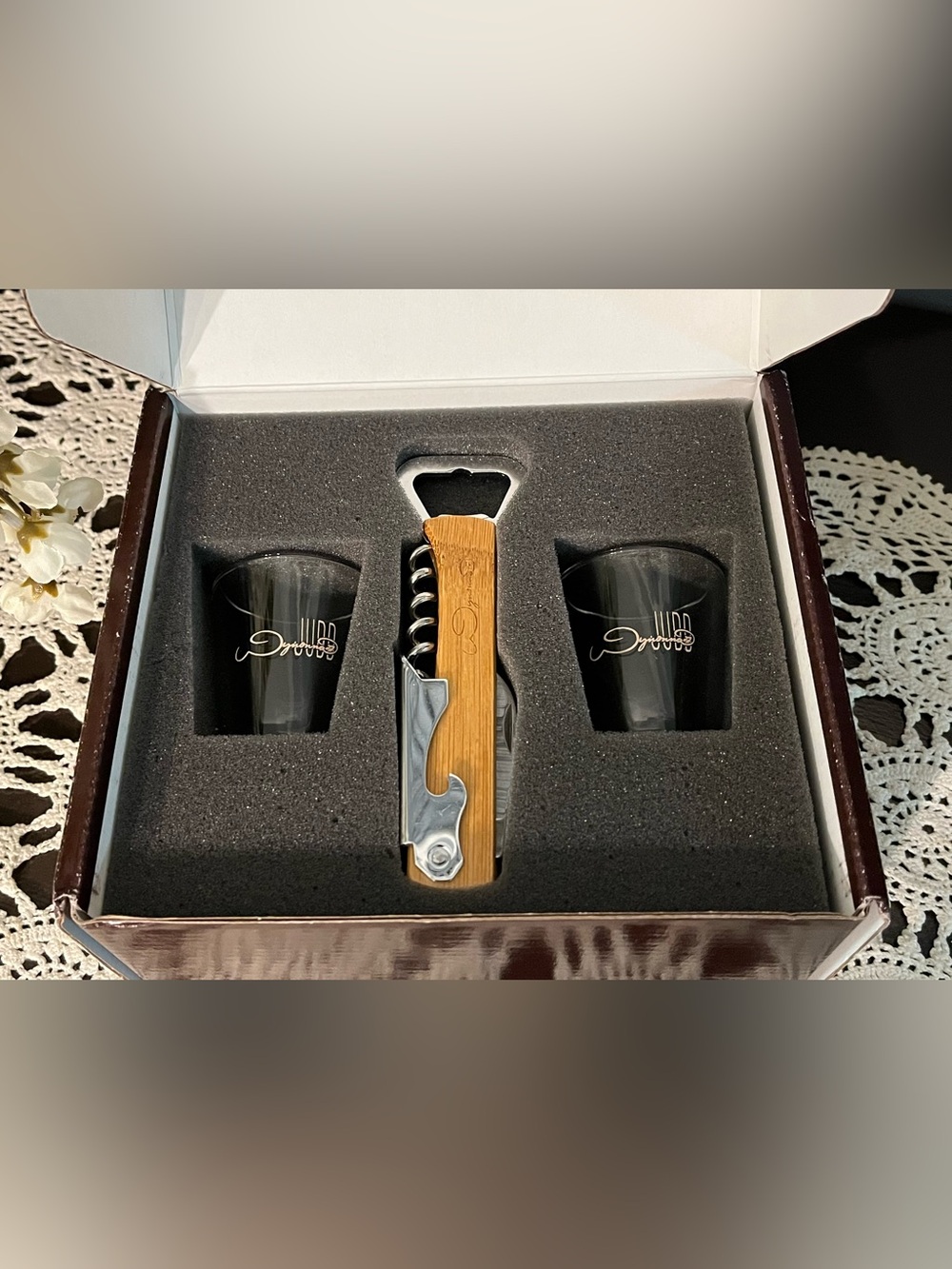 Wynonna Judd Shot Glass and Corkscrew Set with Original Box